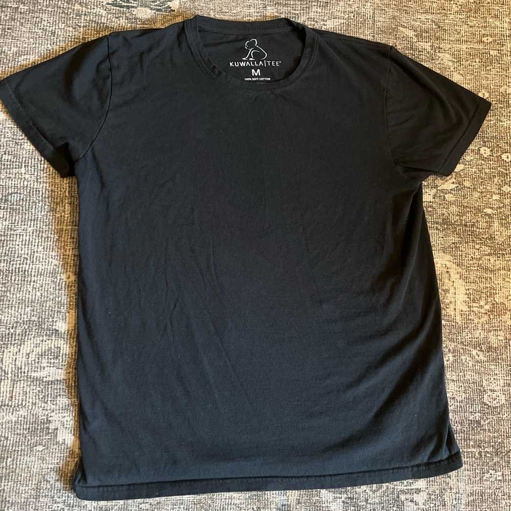 Kuwalla Tee Black Crew Neck T-Shirt — Size Medium